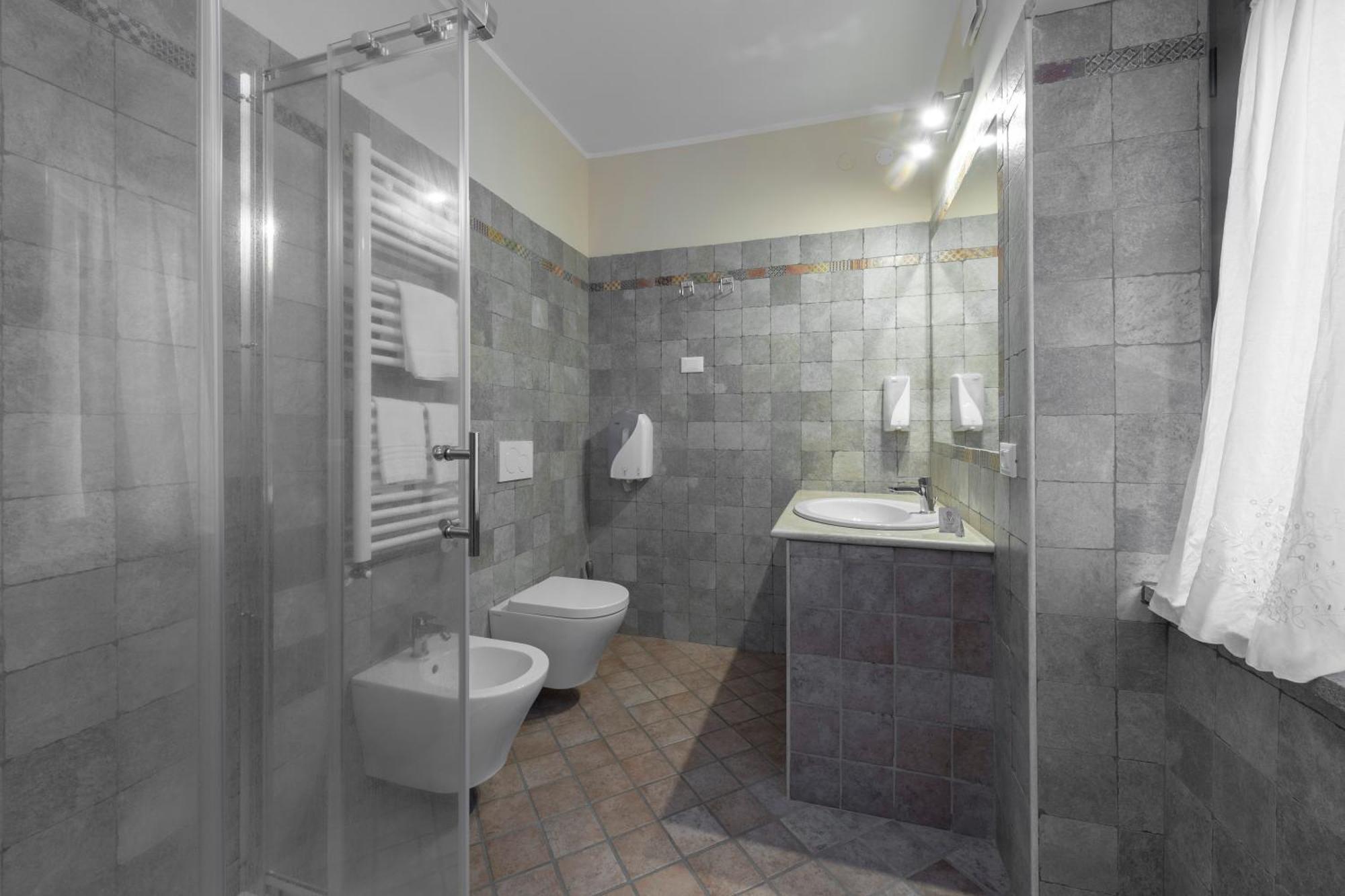 Air B&B Pleasant Moments Болсена Екстериор снимка
