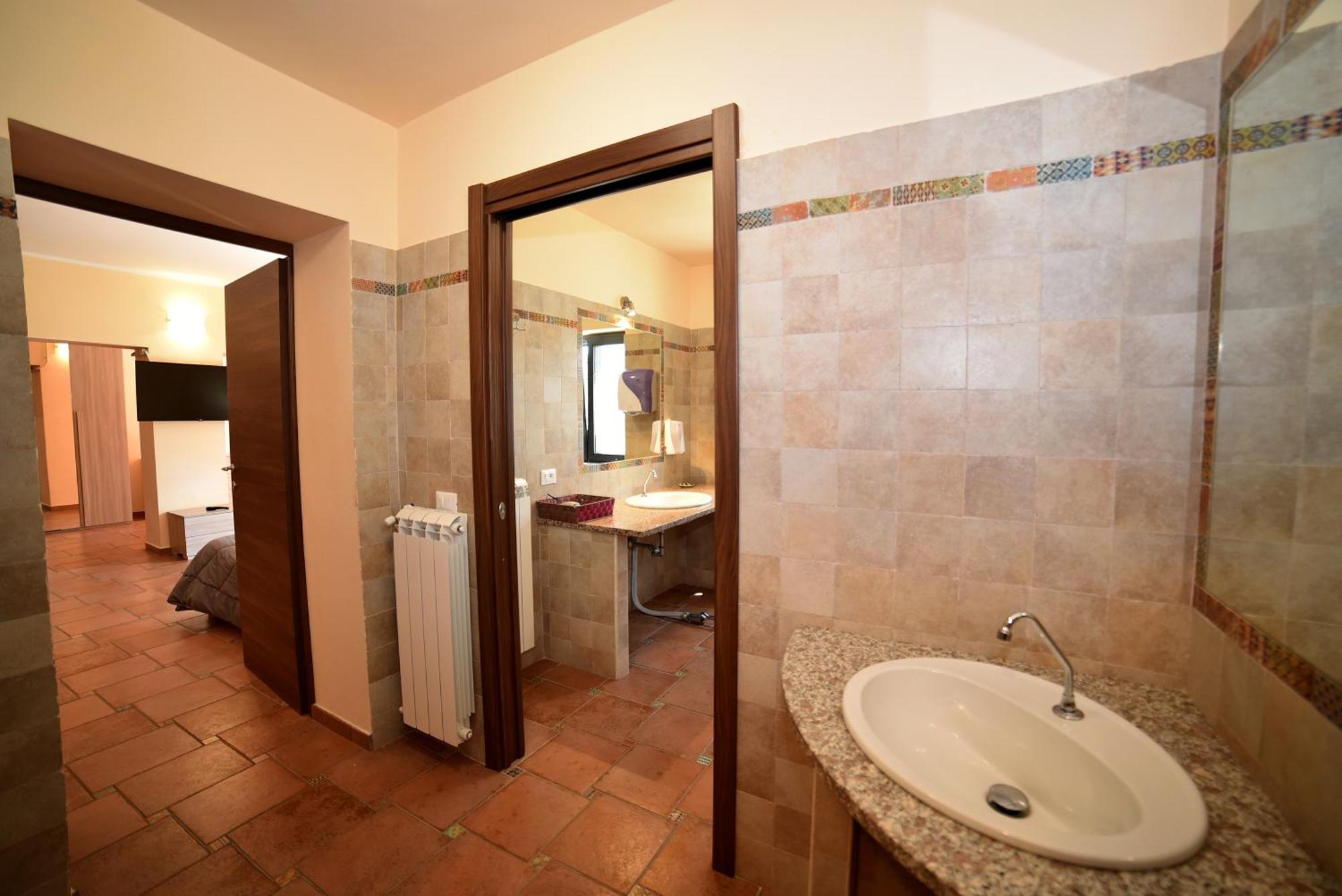 Air B&B Pleasant Moments Болсена Екстериор снимка