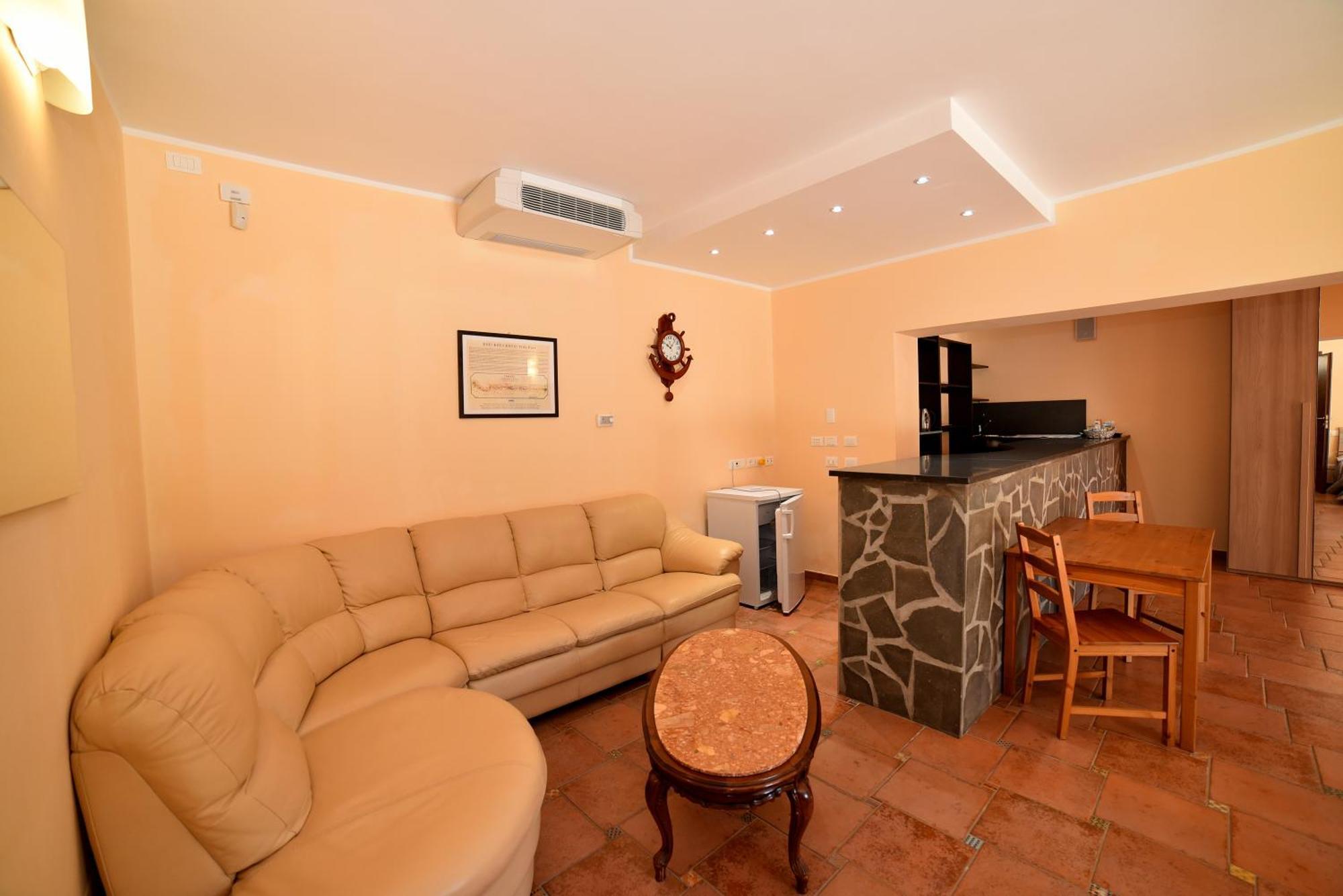 Air B&B Pleasant Moments Болсена Екстериор снимка