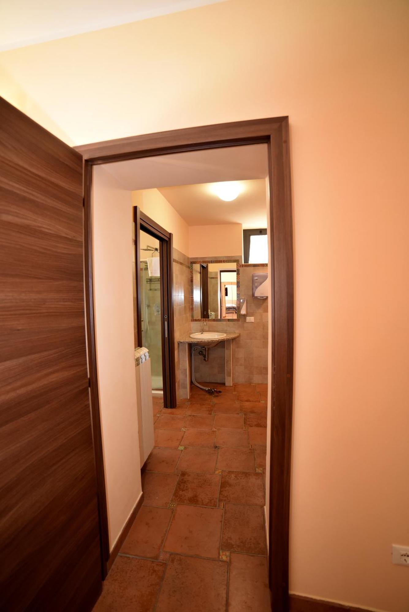 Air B&B Pleasant Moments Болсена Екстериор снимка